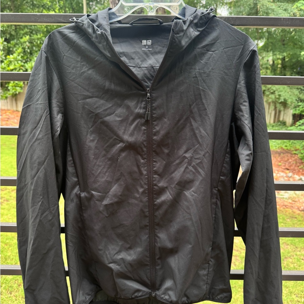 Uniqlo Charcoal Zip-Up Hoodie